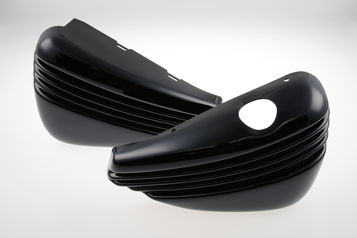 HARLEY SPORTSTER - Seitendeckelset BOBBER (BJ. SPO ab 2004 bis 2013, schwarz glänzend)