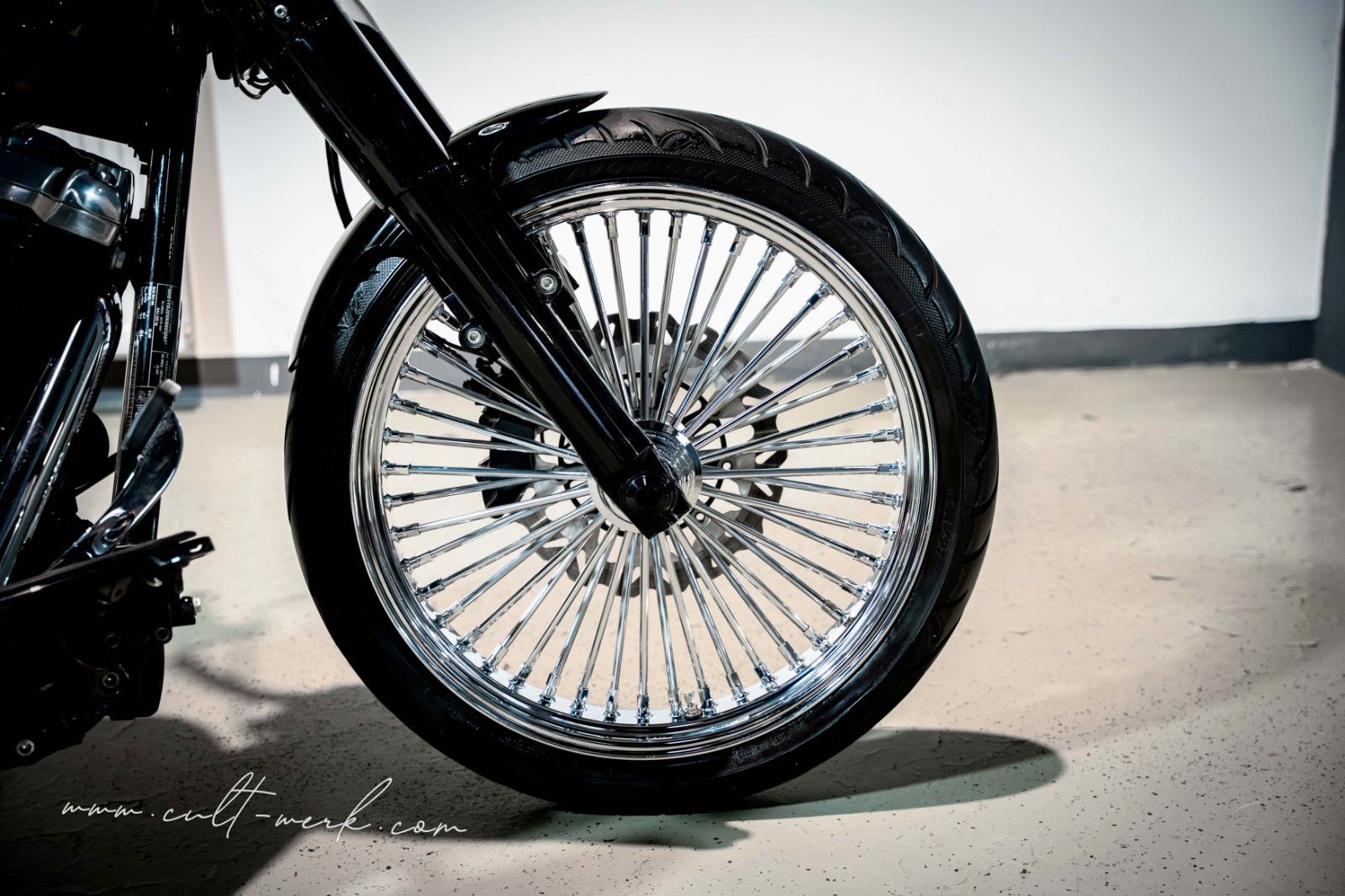 HARLEY DAVIDSON SOFTAIL SLIM CUSTOM APE KLAPPE 21 BIG SPOKE 200