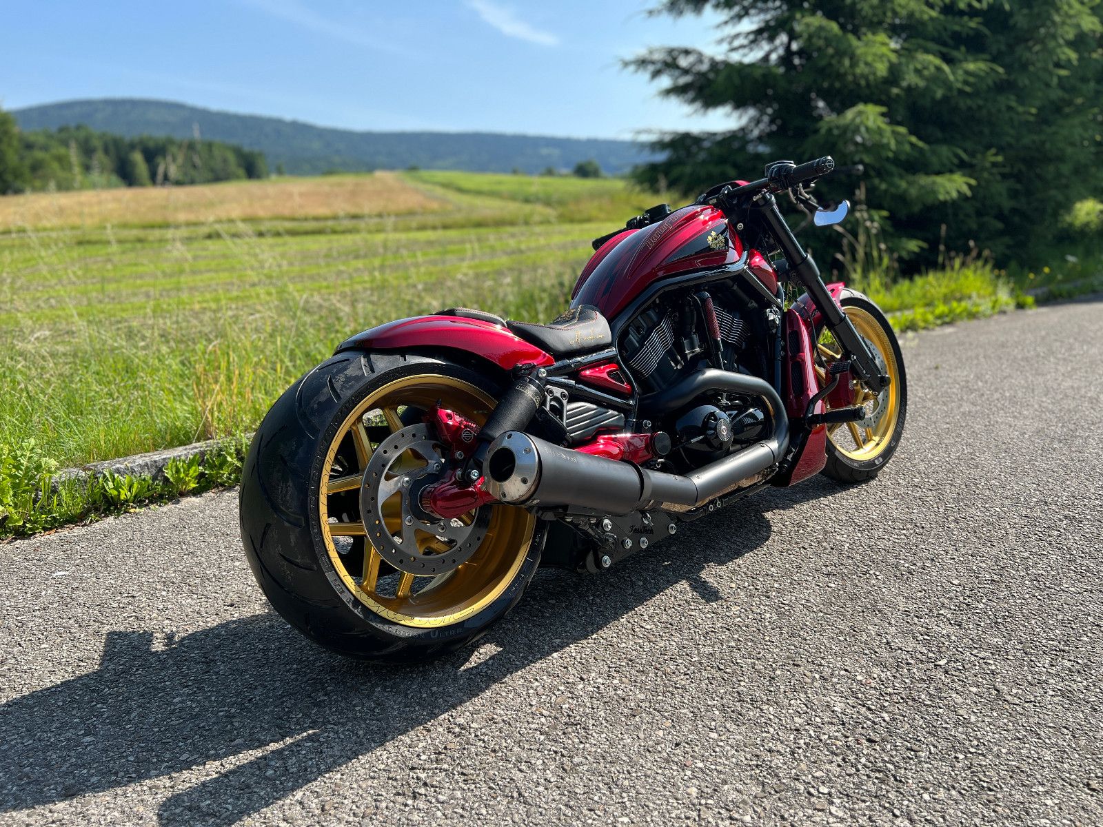 HARLEY DAVIDSON V-Rod Night Rod Special "Monaco" 280 TIRE by CW