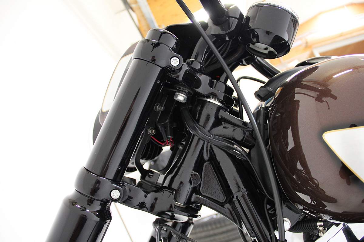 HARLEY BREAKOUT - Schrauben Gabelbrücke schwarz (BJ. 2013 - 2017)