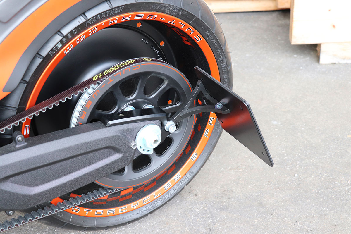 HARLEY FXDR - Kennzeichenhalter mit TÜV (BJ. ab 2019)