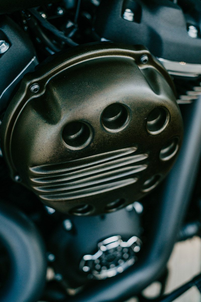 Luftfilterdeckel SLOTTED (passend für Harley-Davidson Modelle: Softail ab 2018)