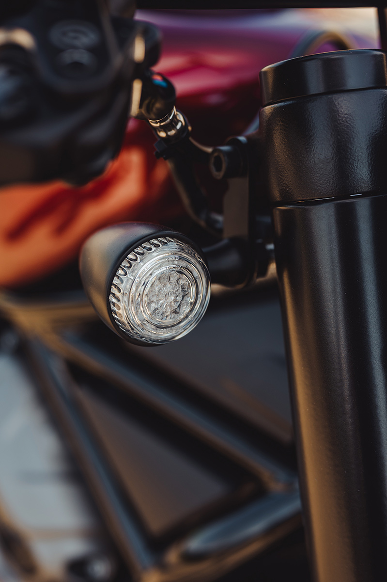 HARLEY NIGHTSTER - Blinkerhalter vorne (BJ. ab 2022)