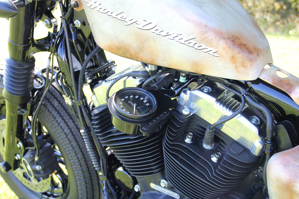 HARLEY SPORTSTER - Tachohalterung seitlich (BJ. alle SPO 48, mit Tachoabdeckung)