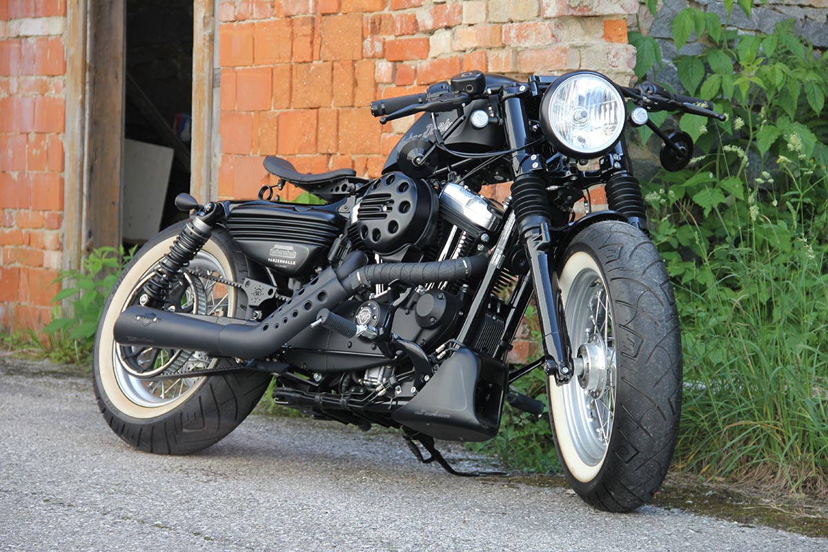 Bugspoiler BOBBER (passend für Harley-Davidson Modelle: alle Sportster, schwarz glänzend)