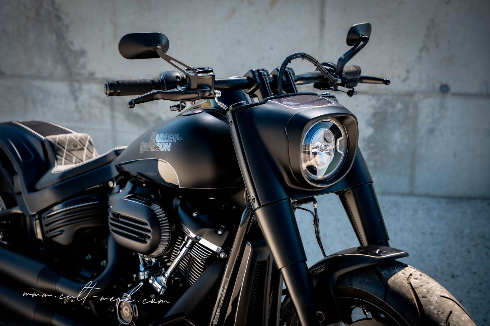 Harley-Davidson Fat Boy 114 "Black Racing" by Cult-Werk