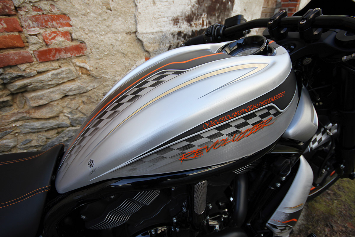 HARLEY V ROD MUSCLE - Airbox Cover RACING (BJ. 2009 - 2017, V-Rod Muscle ohne LFD)