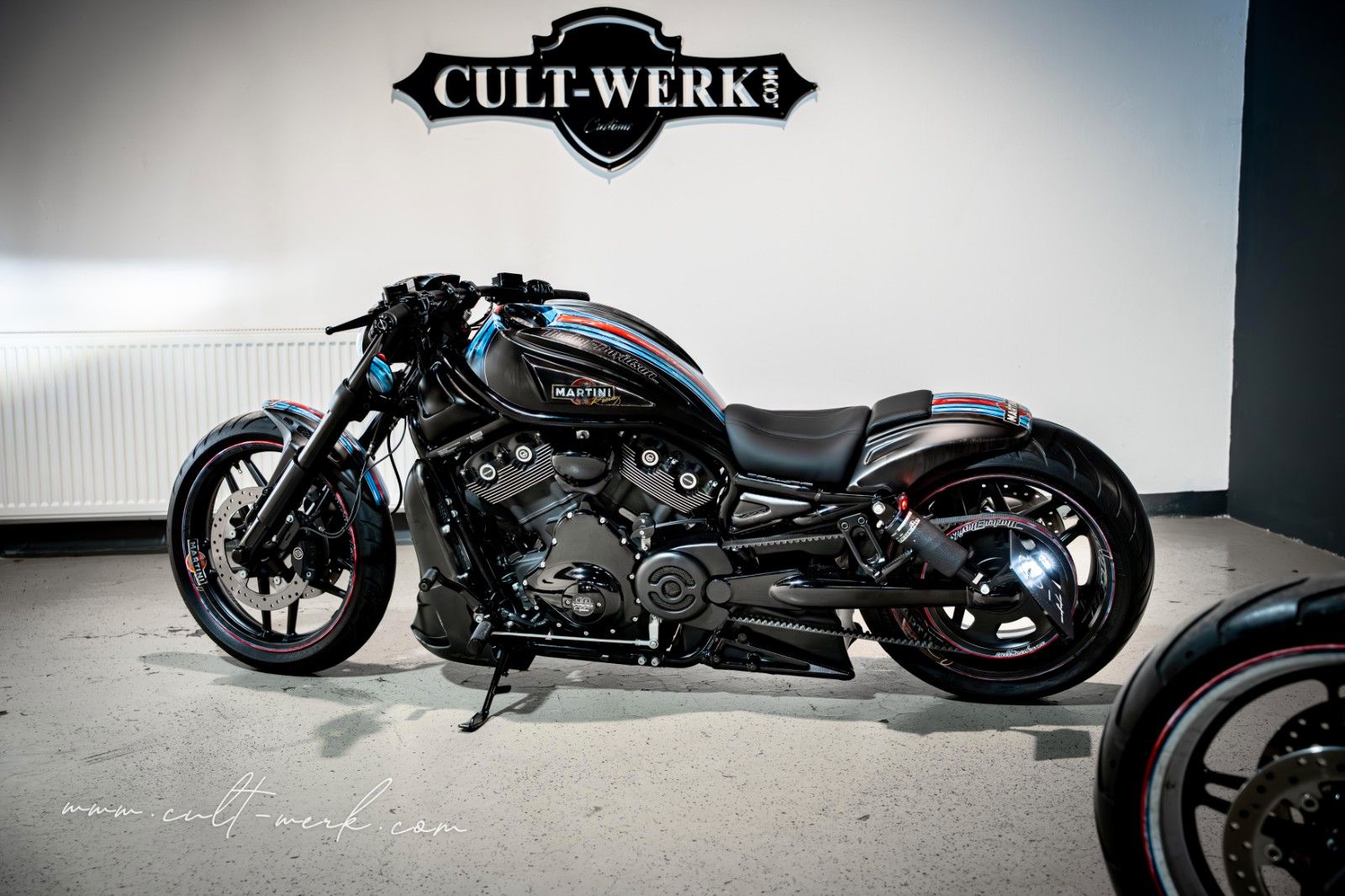 HARLEY DAVIDSON V-Rod Night Rod Special "Martini" by Cult-Werk