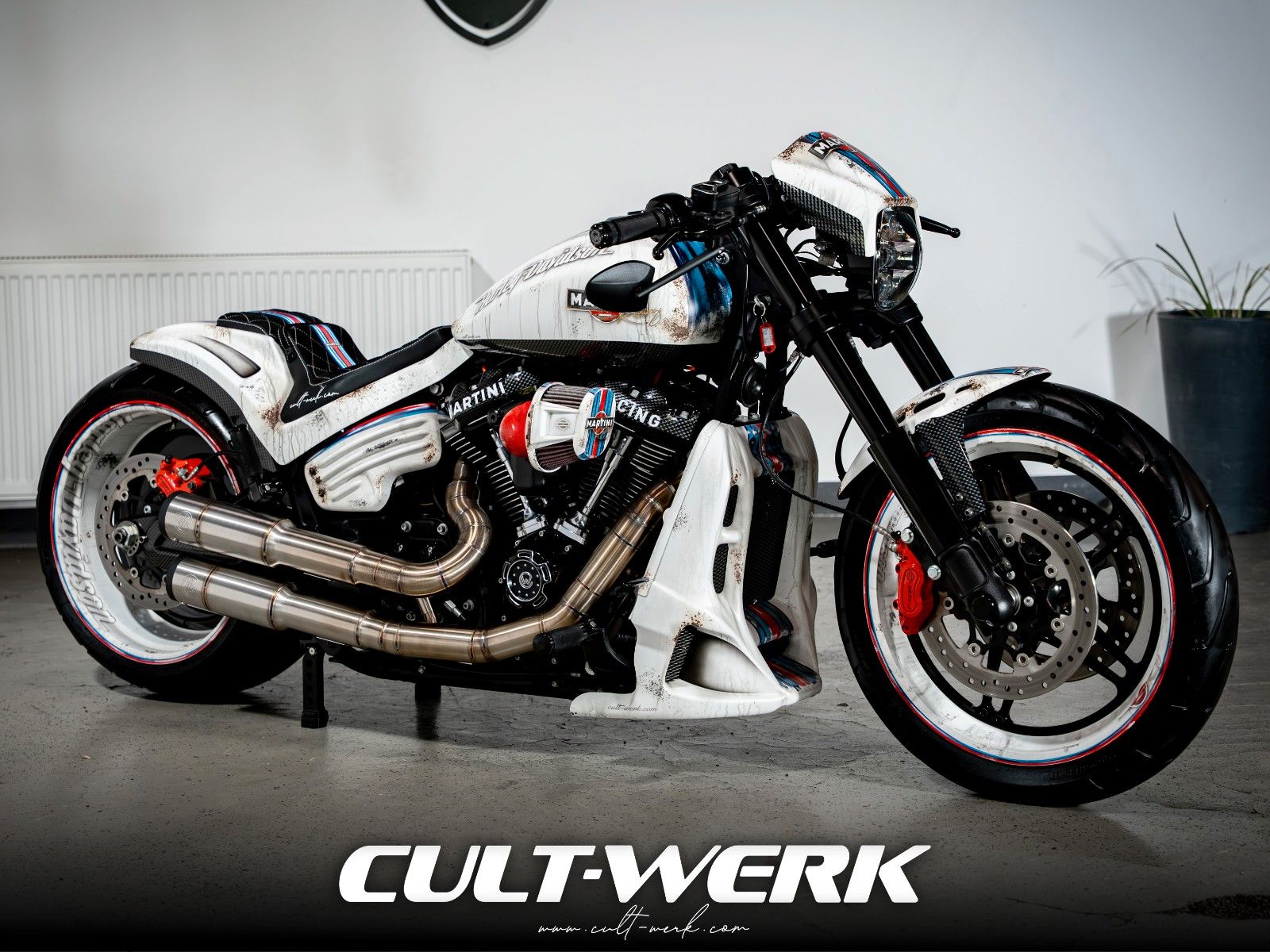 HARLEY DAVIDSON FXDR 114 "Martini Used Look" by Cult-Werk