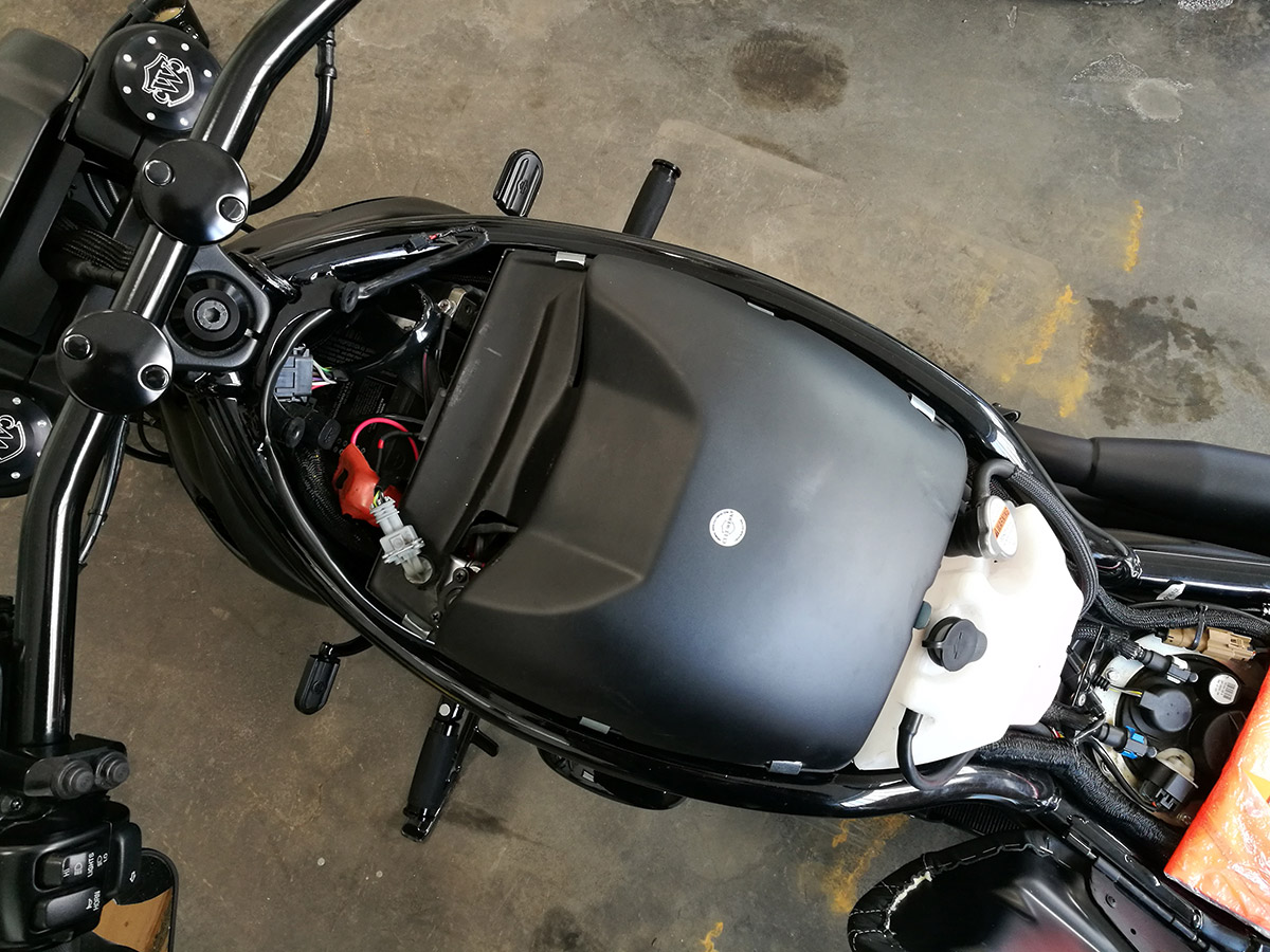 HARLEY V ROD NIGHT ROD SPECIAL - Luftfilterdeckel Set (BJ. 2002 - 2017)