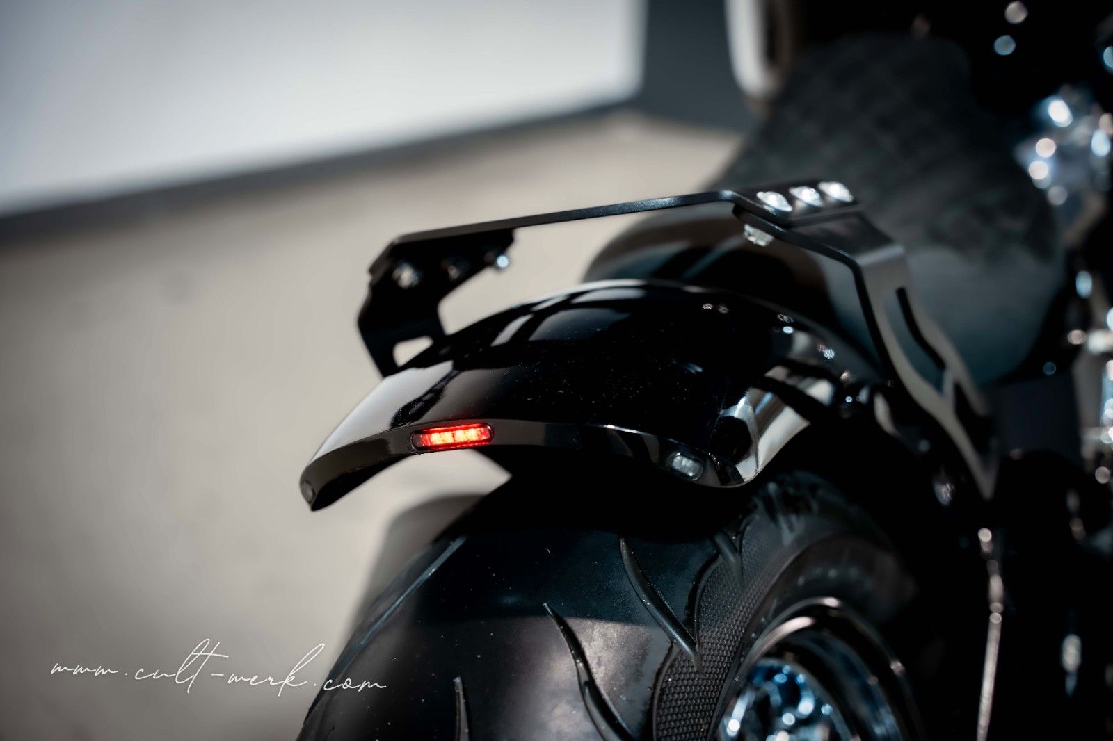 HARLEY DAVIDSON SOFTAIL SLIM CUSTOM APE KLAPPE 21 BIG SPOKE 200