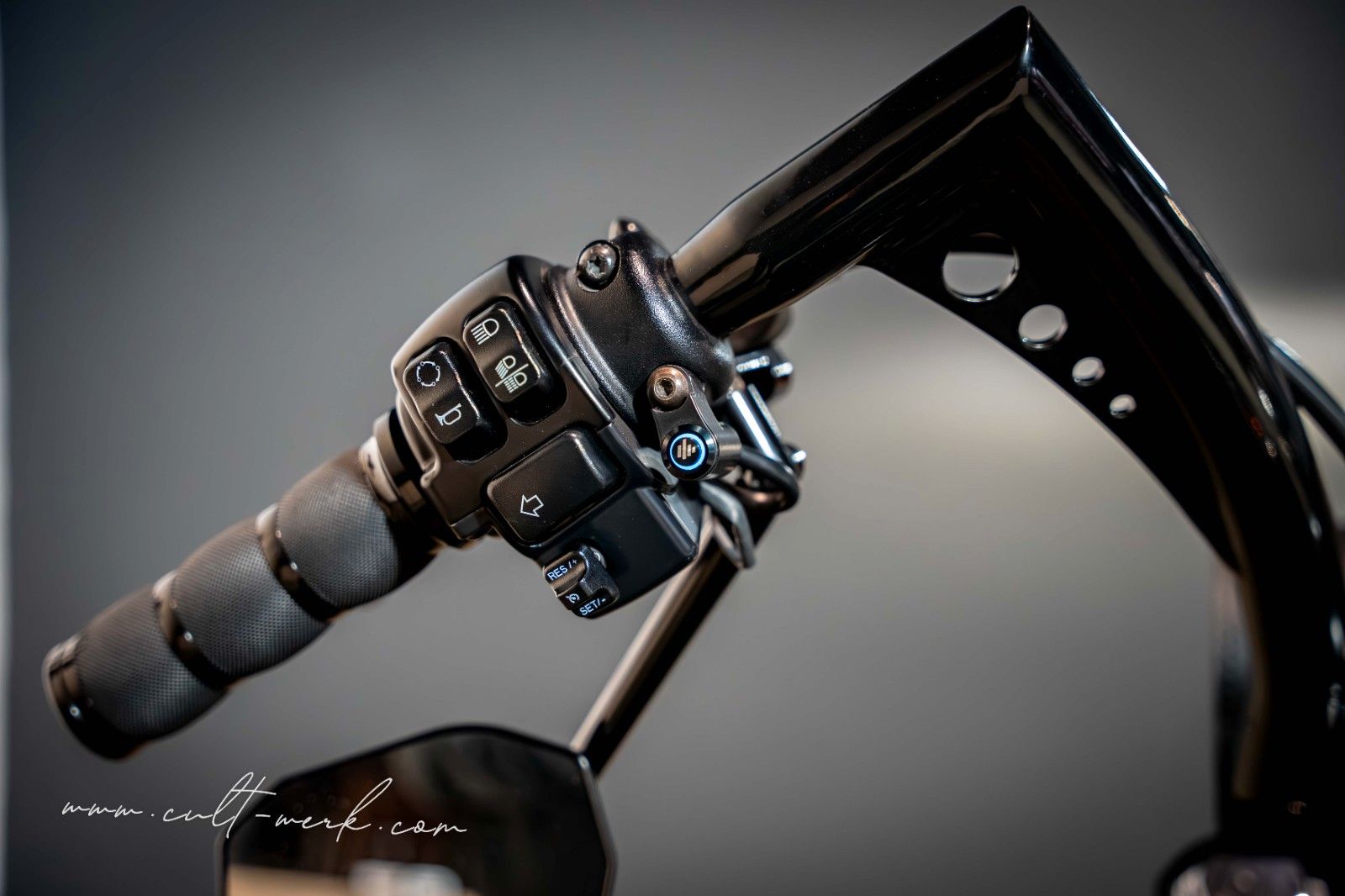 HARLEY DAVIDSON SOFTAIL SLIM CUSTOM APE KLAPPE 21 BIG SPOKE 200