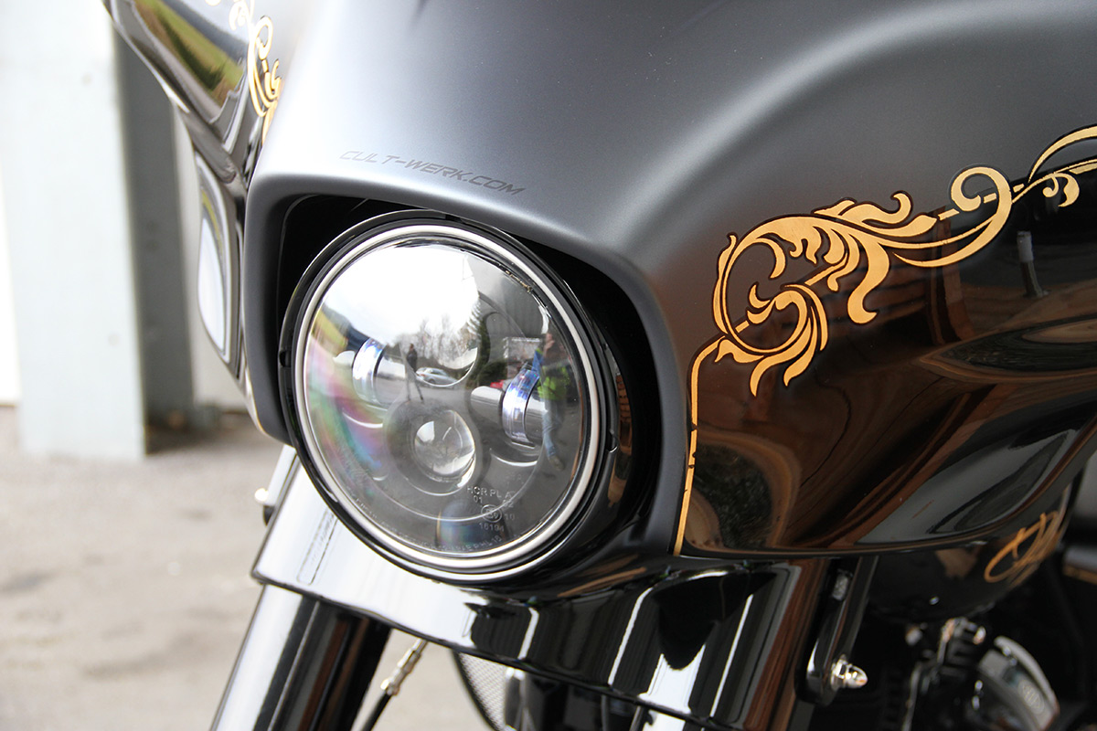 HARLEY TOURING - 7" LED Scheinwerfer (schwarz)