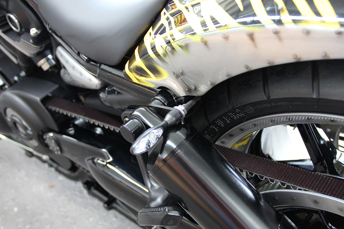 HARLEY V ROD NIGHT ROD SPECIAL - Blinkerhalter gerade (BJ. 2002 - 2017)