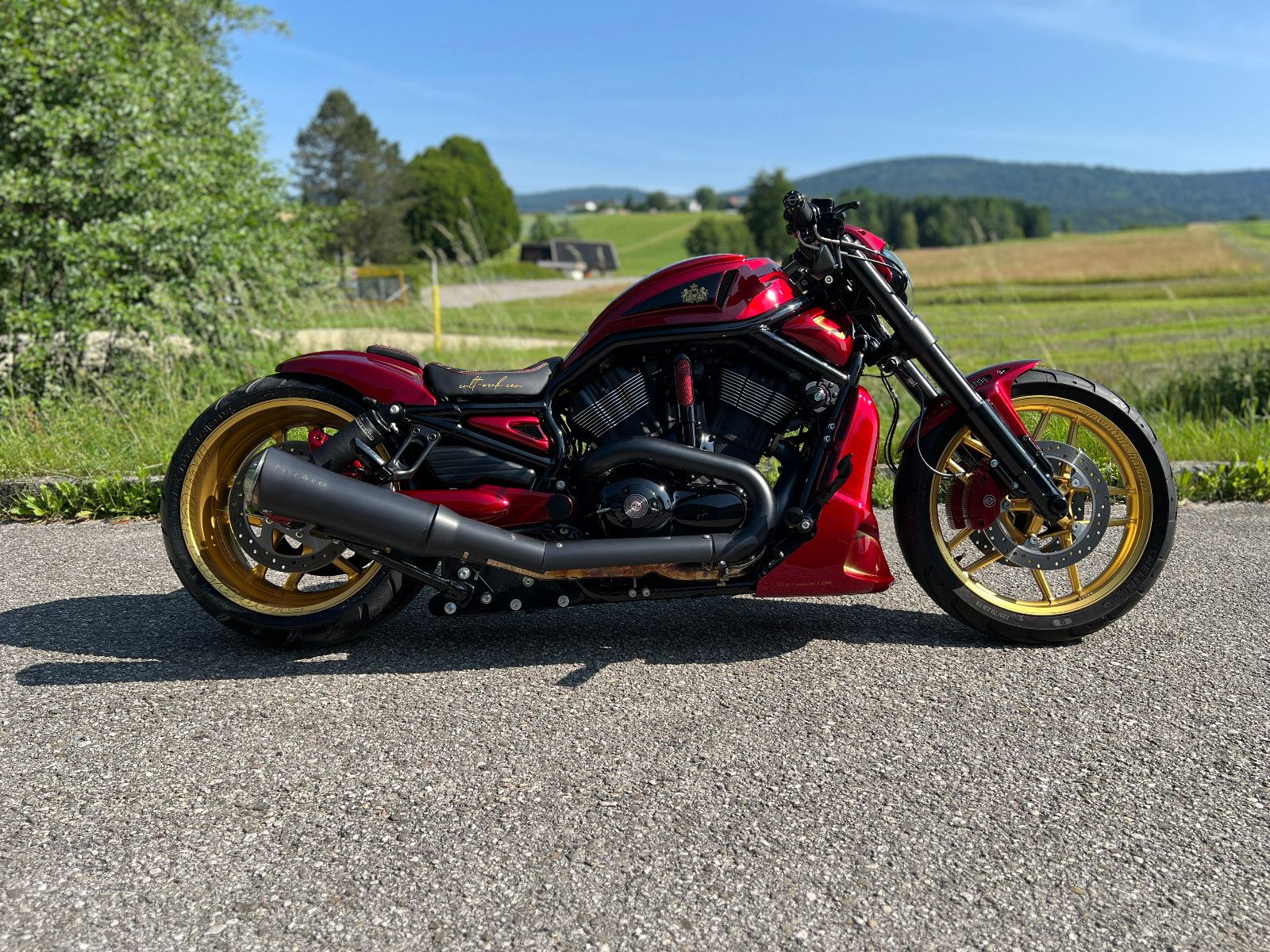 HARLEY DAVIDSON V-Rod Night Rod Special "Monaco" 280 TIRE by CW