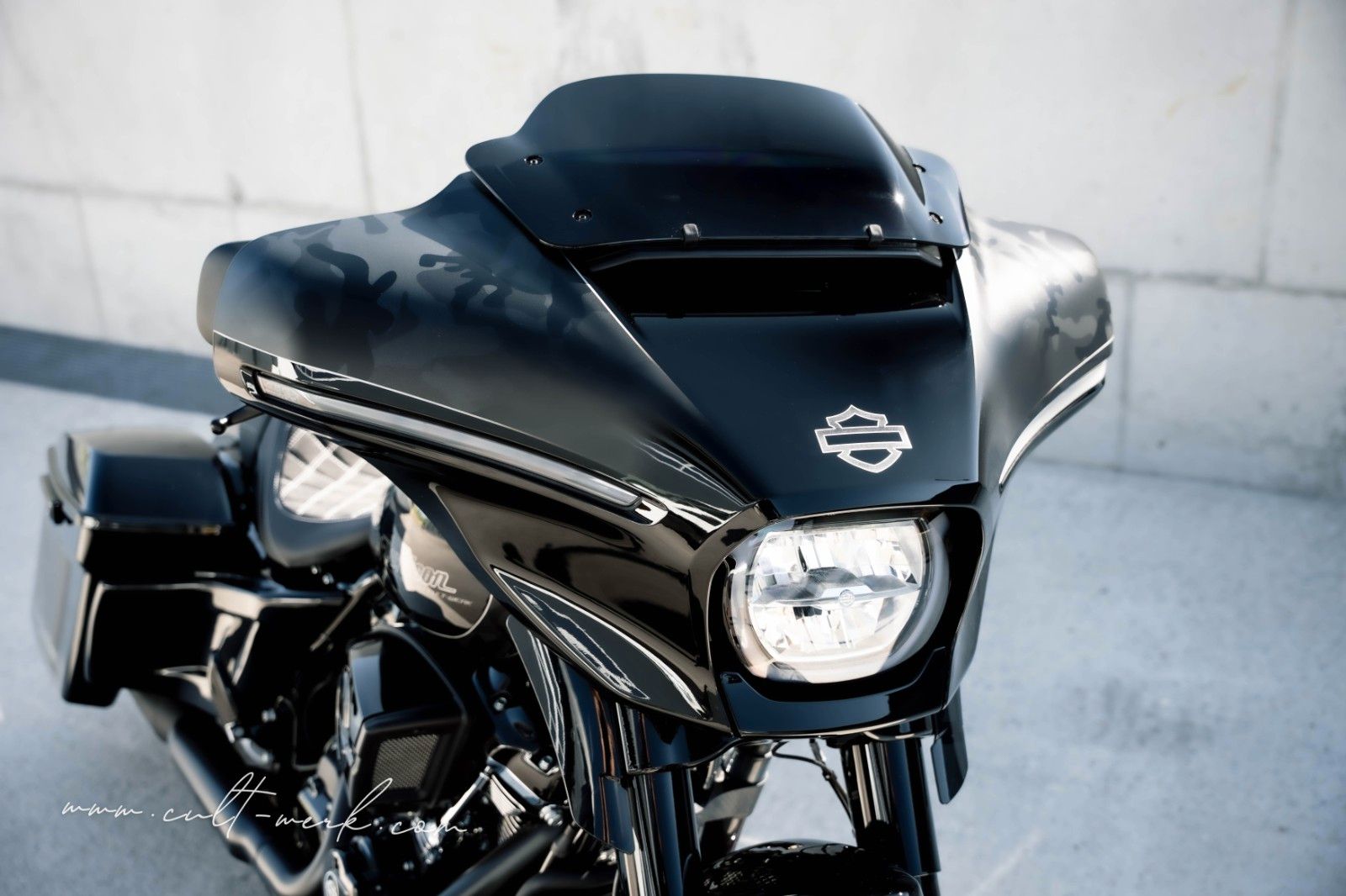 HARLEY DAVIDSON STREET GLIDE 25 "FADE CAMOU" LUFT by Cult-Werk