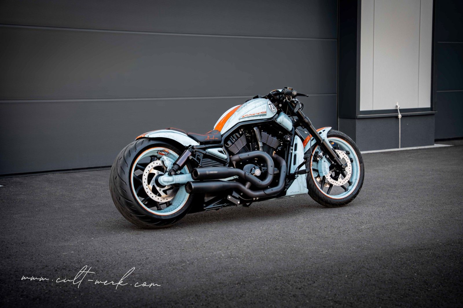 HARLEY DAVIDSON V-Rod Night Rod Special "GULF" by Cult-Werk HARLEY DAVIDSON V-Rod Night Rod Special "GULF" by Cult-Werk
