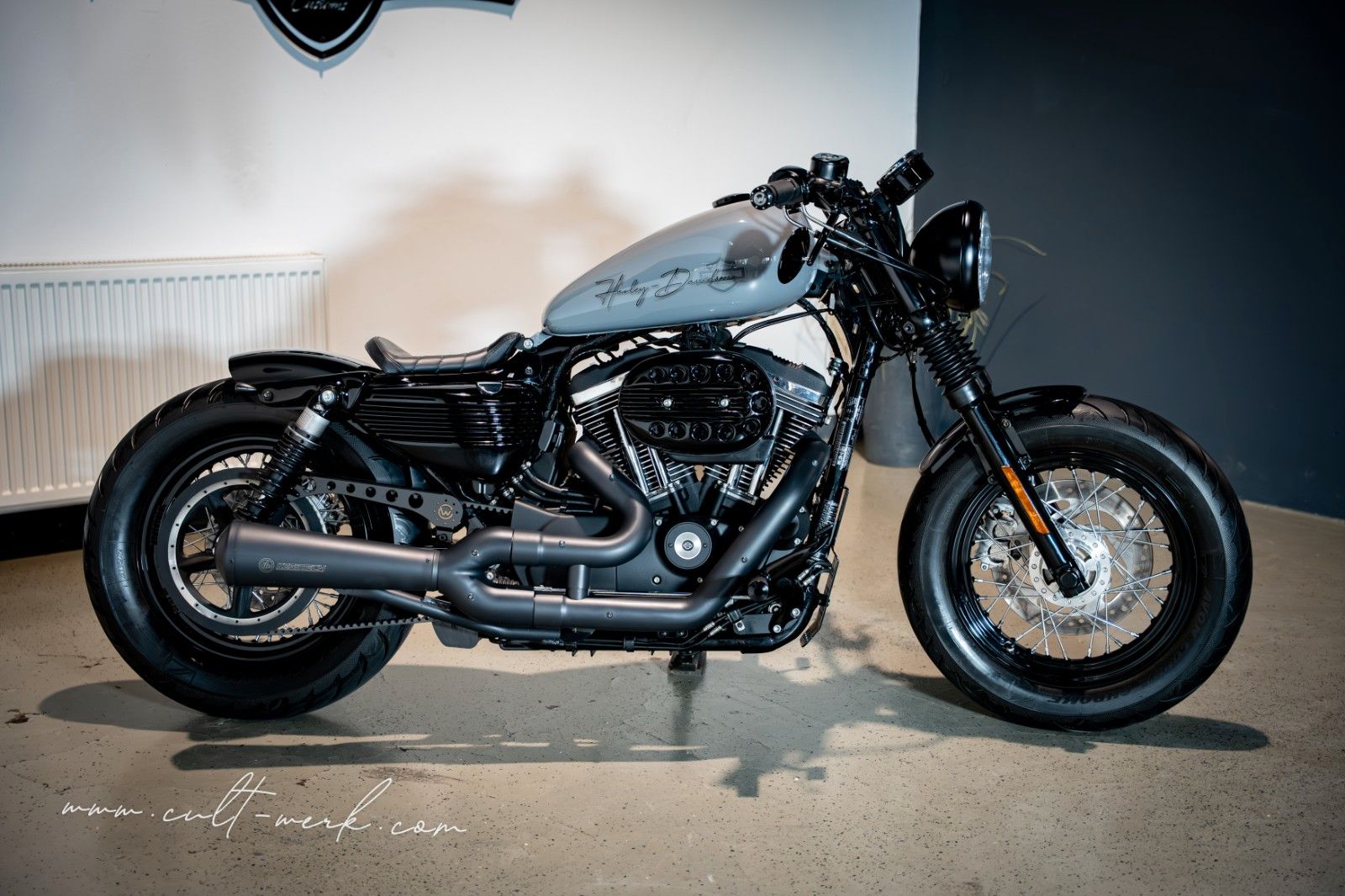 HARLEY DAVIDSON SPORTSTER 1200 CUSTOM "NARDO GREY" 48 by CW