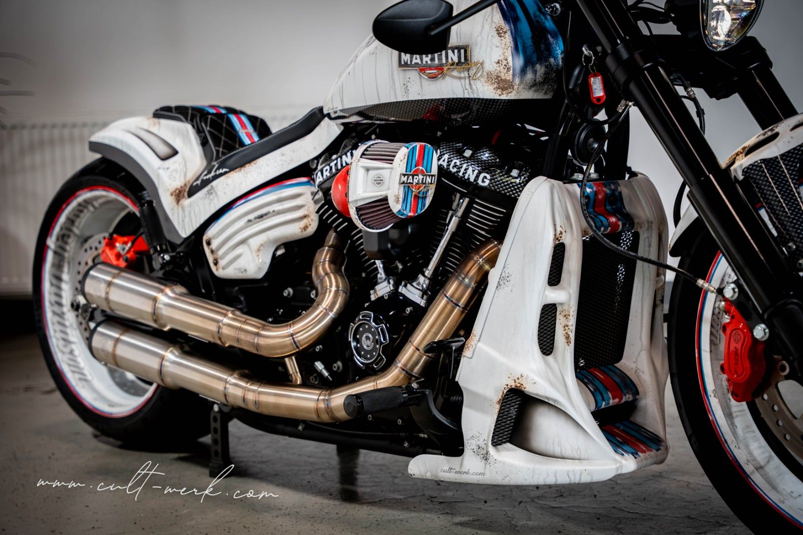 HARLEY DAVIDSON FXDR 114 "Martini Used Look" by Cult-Werk