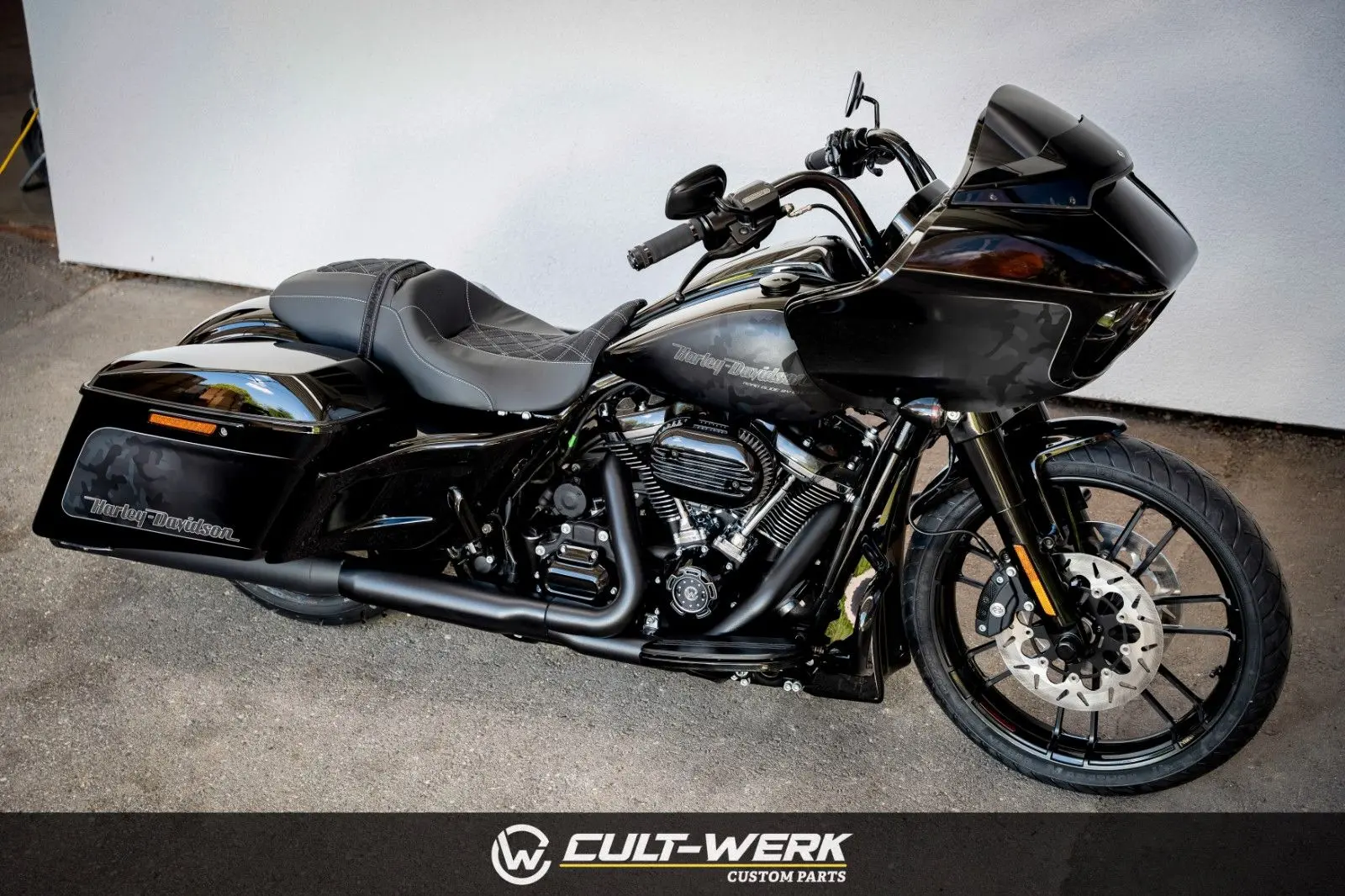Harley-Davidson ROAD GLIDE SPECIAL 21" LUFT KLAPPE - CULT-WERK