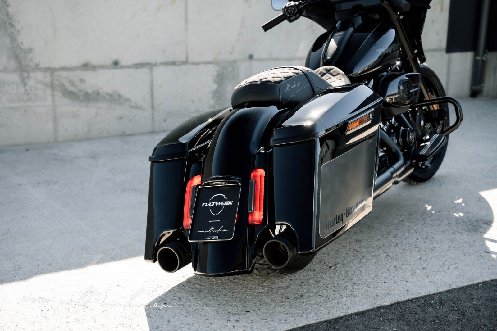 HARLEY DAVIDSON STREET GLIDE 25 "FADE CAMOU" LUFT by Cult-Werk