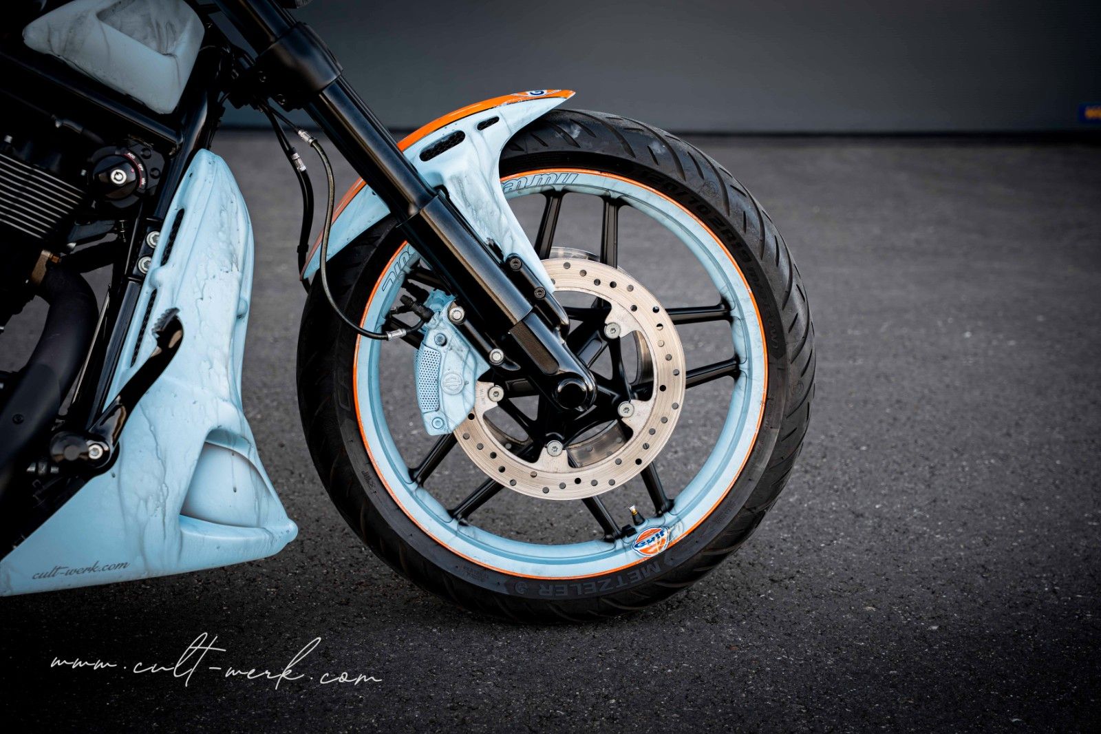 HARLEY DAVIDSON V-Rod Night Rod Special "GULF" by Cult-Werk HARLEY DAVIDSON V-Rod Night Rod Special "GULF" by Cult-Werk