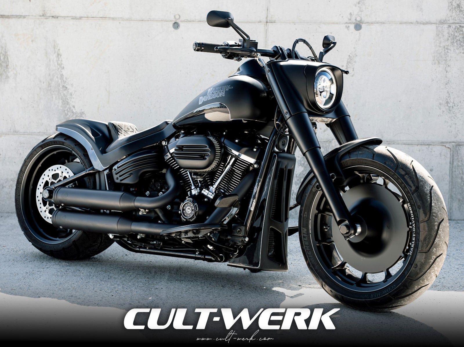 Harley-Davidson Fat Boy 114 "Black Racing" by Cult-Werk