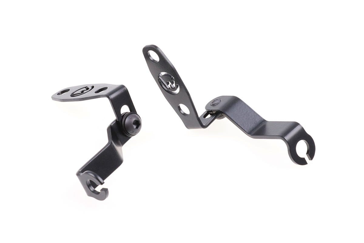 HARLEY - Blinkerhalter vorne (abgewinkelt, BJ. Sportster S ab 2021 & Nightster ab 2022)