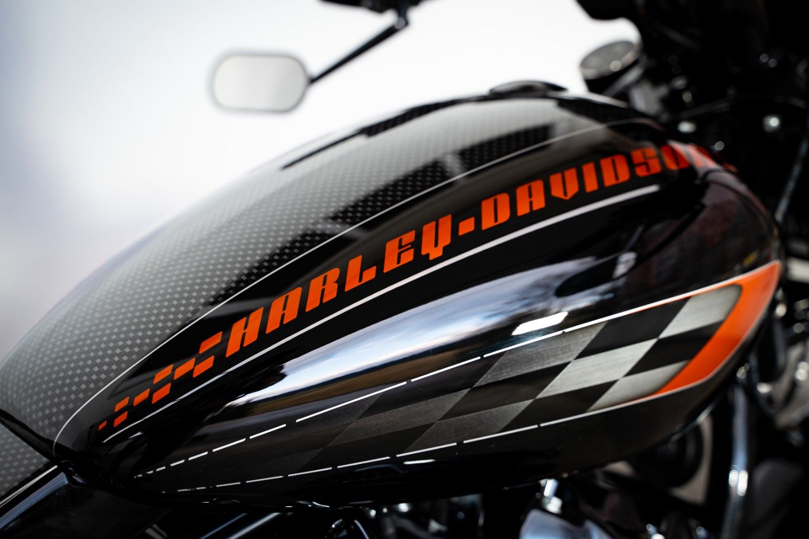 Harley-Davidson Breakout 114 "Orange Racer" by Cult-Werk Harley-Davidson Breakout 114 "Orange Racer" by Cult-Werk